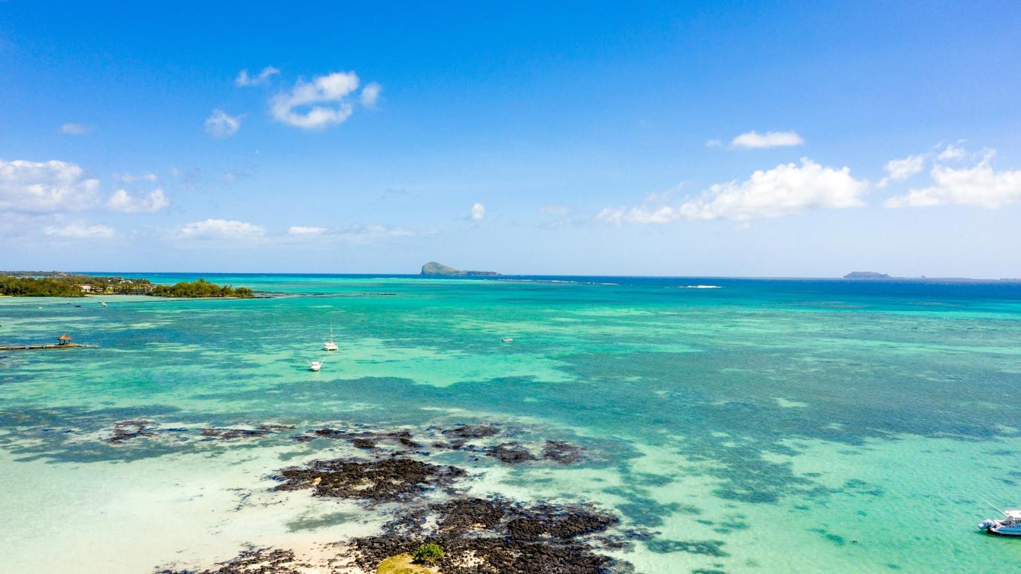 Quaint Beach Villa In A Fishing Village グラン・ゴーブ エクステリア 写真