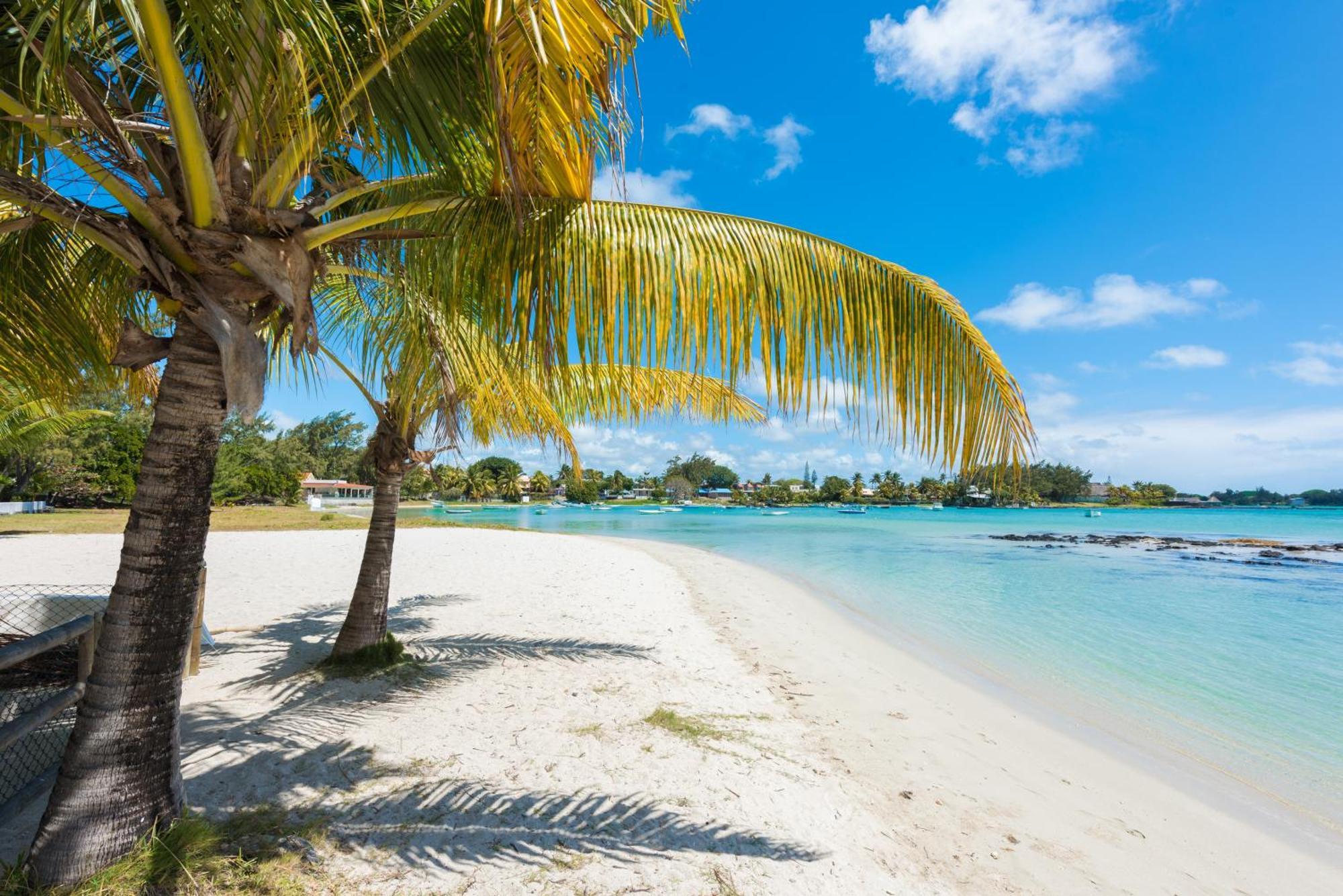 Quaint Beach Villa In A Fishing Village グラン・ゴーブ エクステリア 写真